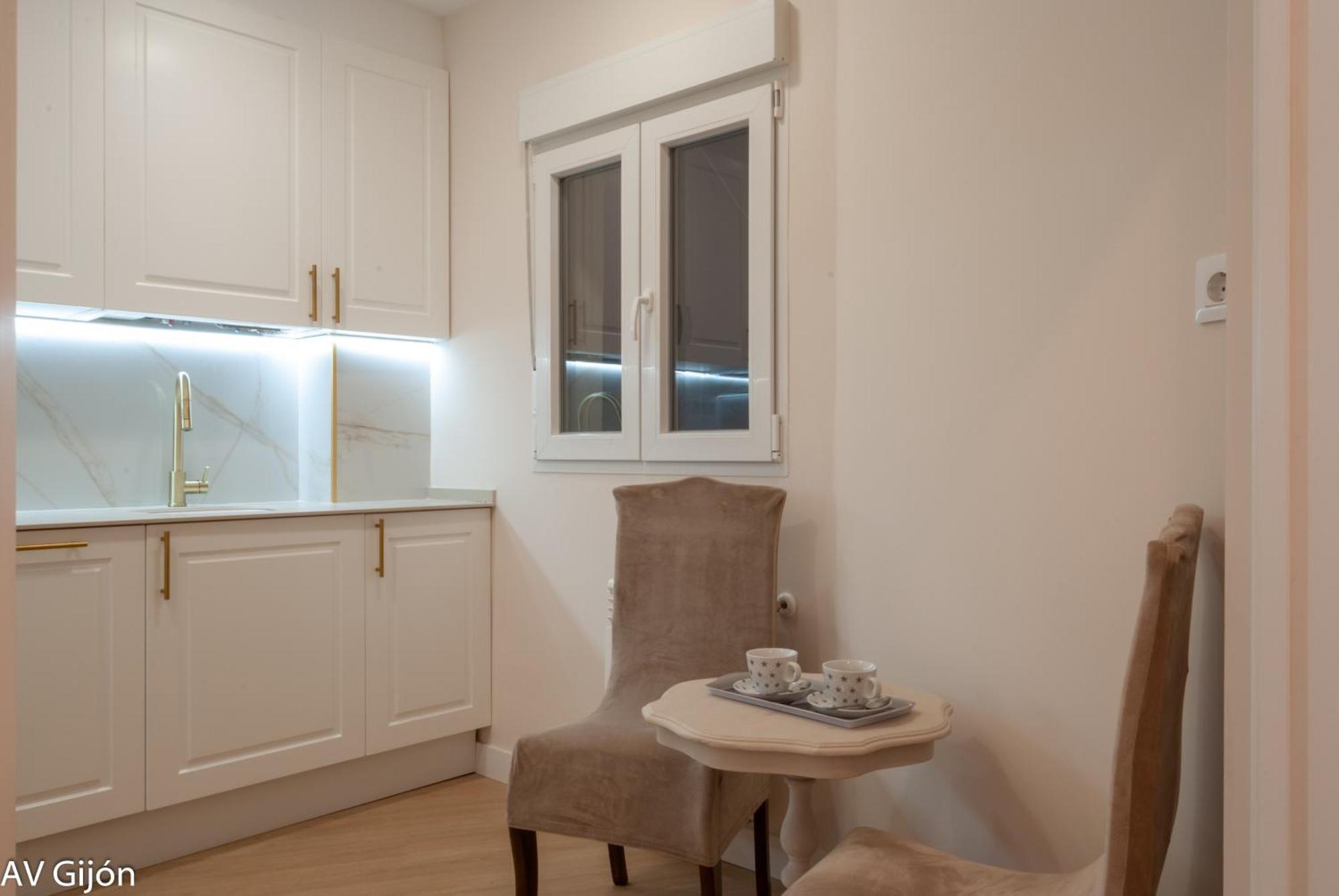 Av Costa One Apartment Gijon Exterior photo